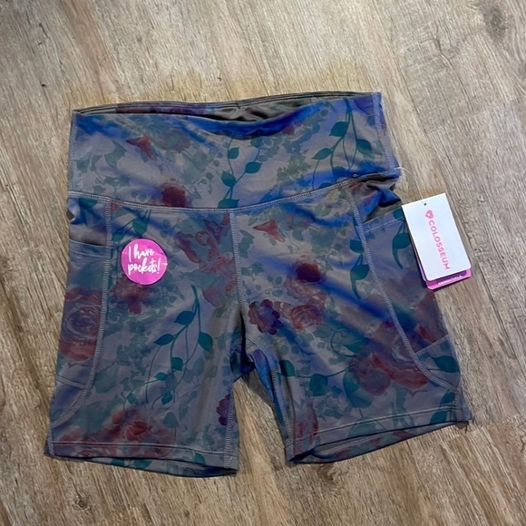 NWT COLOSSEUM ROSE GARDEN BIKER SHORTS (L) - Picture 3 of 6